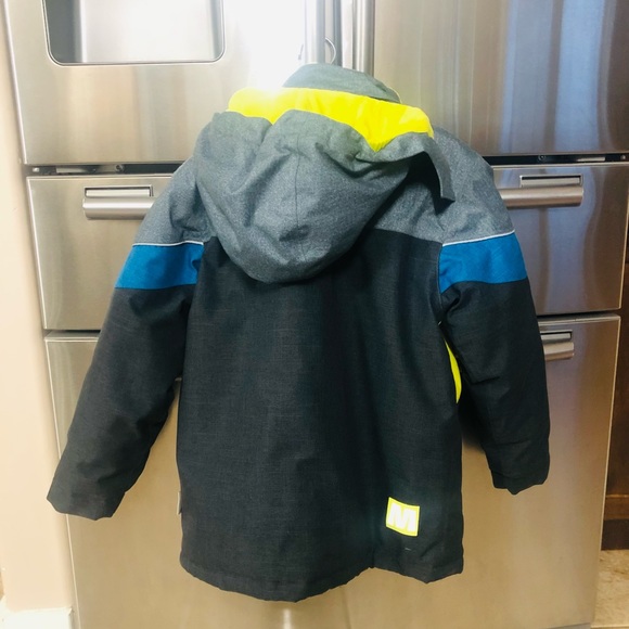 Monster boys winter jacket size 10 - Picture 2 of 4